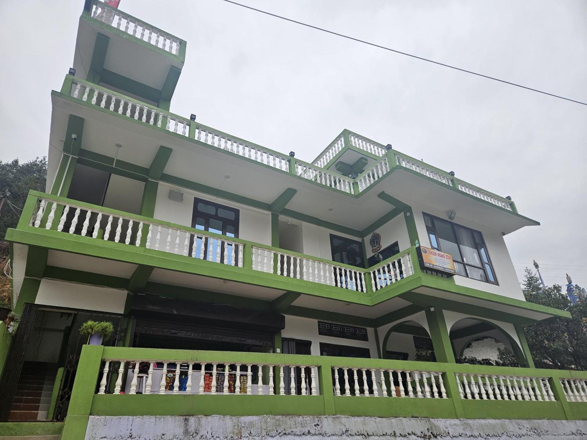 Amaze View Homestay Dirāng المظهر الخارجي الصورة